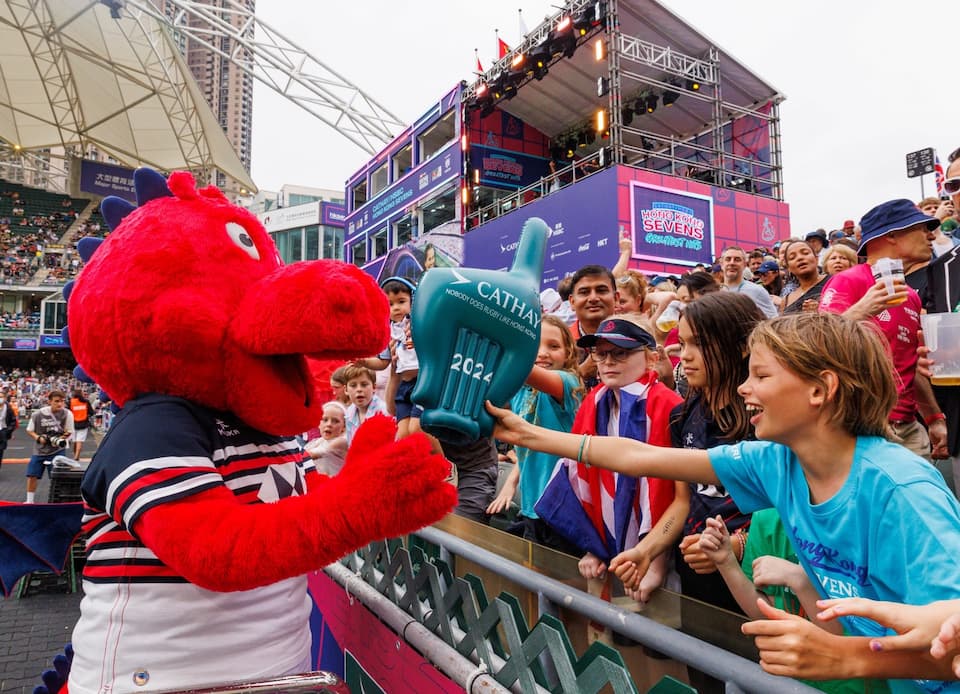 Why Does Cathay/HSBC Hong Kong Sevens Hold Such An Appeal To Fans